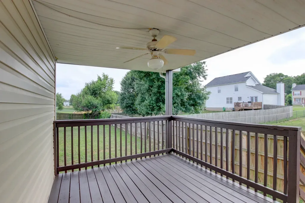 1356 Meredith Way Clarksville TN 37042