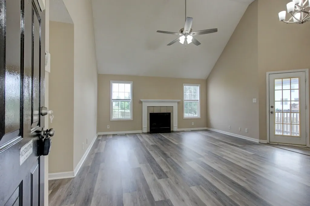 1356 Meredith Way Clarksville TN 37042
