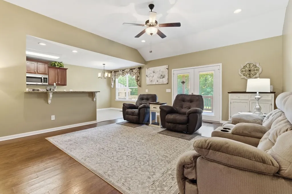 528 Twyla Drive Lebanon TN 37087