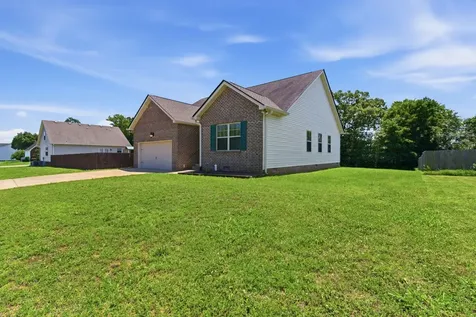 528 Twyla Drive Lebanon TN 37087