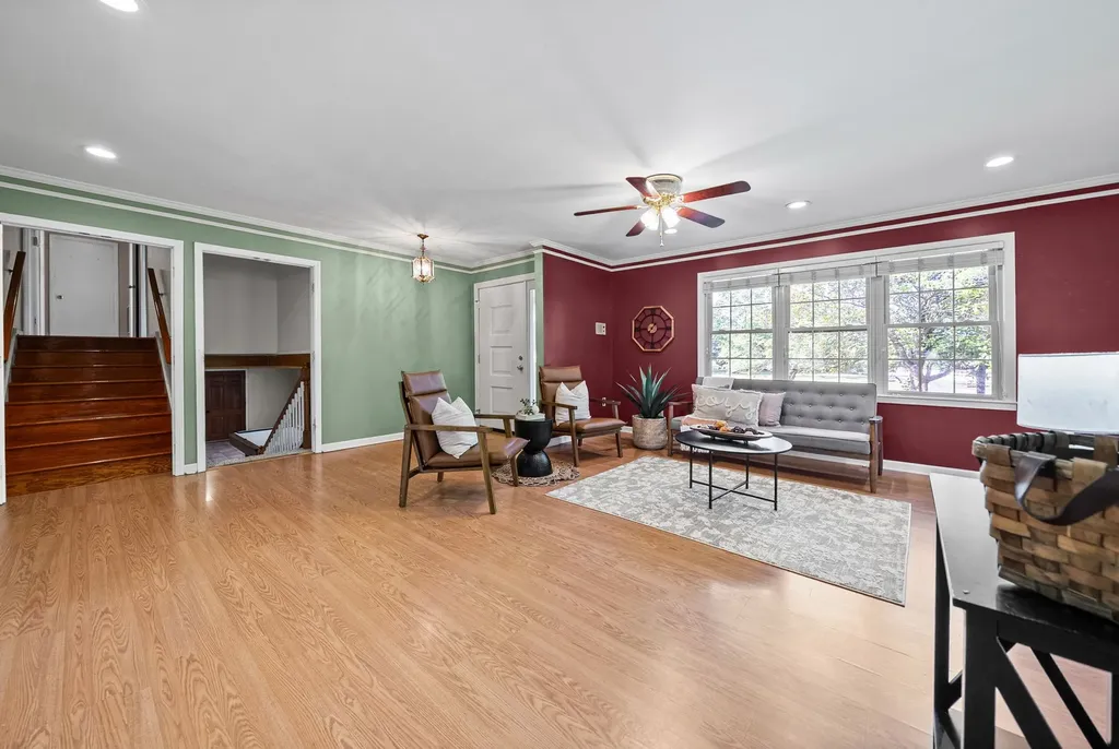 346 W Nashville Street Pembroke KY 42266