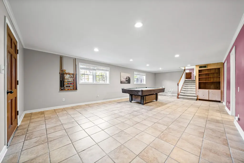 346 W Nashville Street Pembroke KY 42266