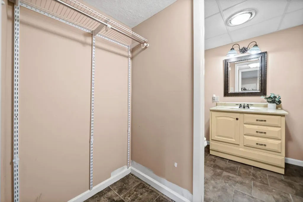 346 W Nashville Street Pembroke KY 42266