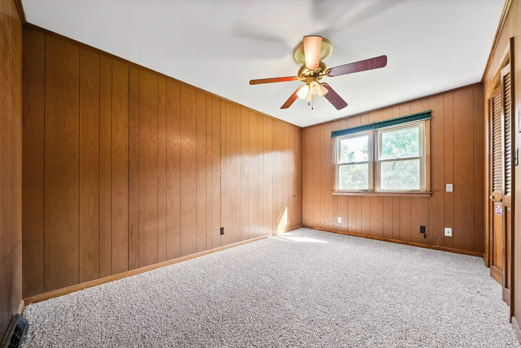 346 W Nashville Street Pembroke KY 42266