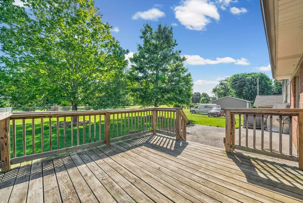 346 W Nashville Street Pembroke KY 42266