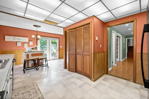 346 W Nashville Street Pembroke KY 42266