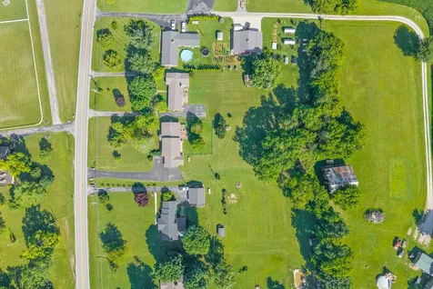 346 W Nashville Street Pembroke KY 42266