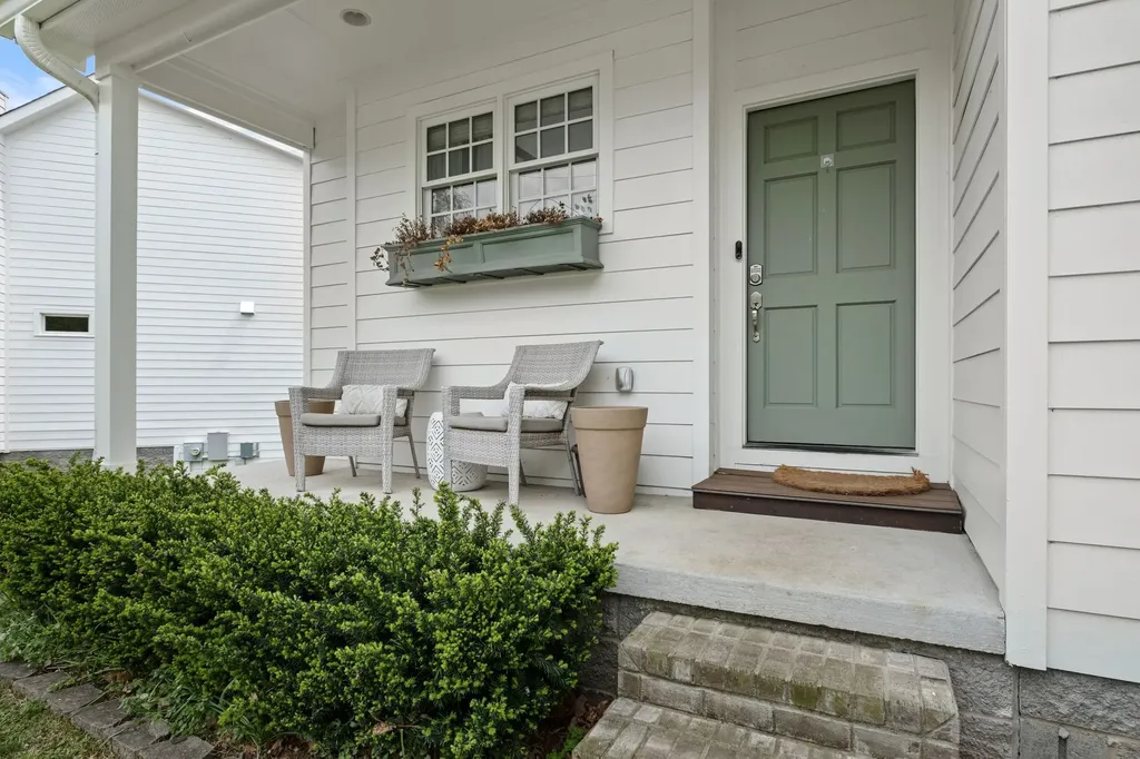 5505 Knob Road Nashville TN 37209