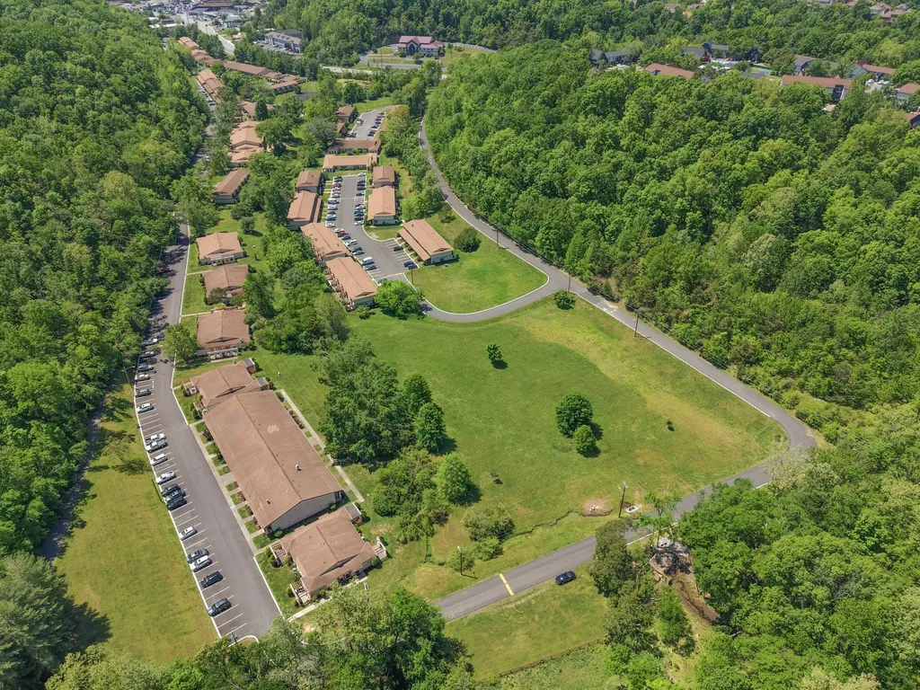 214 Old Hickory Boulevard Nashville TN 37221