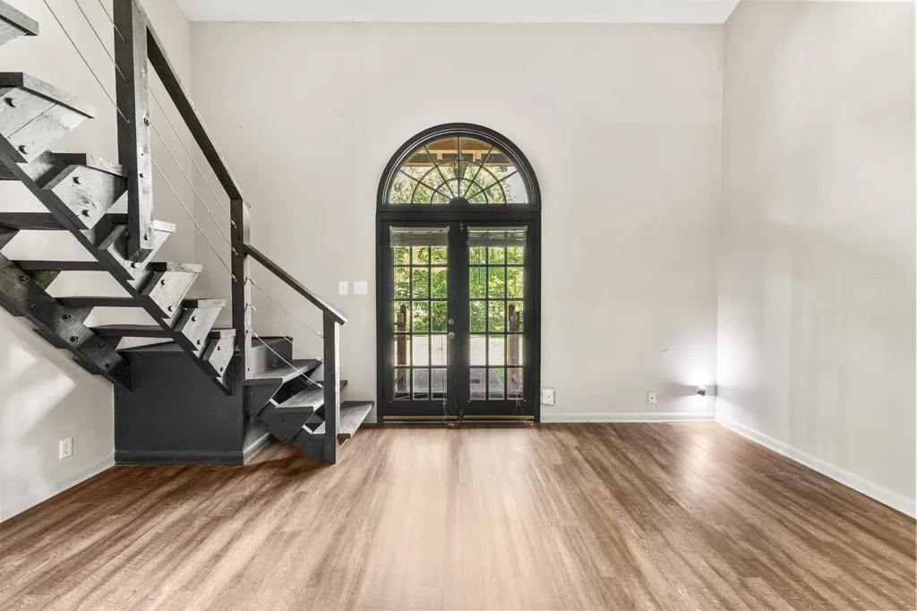 214 Old Hickory Boulevard Nashville TN 37221