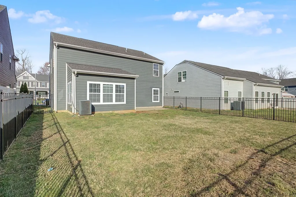 2815 Leatherwood Drive Murfreesboro TN 37128