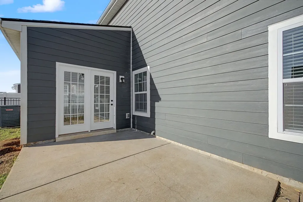 2815 Leatherwood Drive Murfreesboro TN 37128