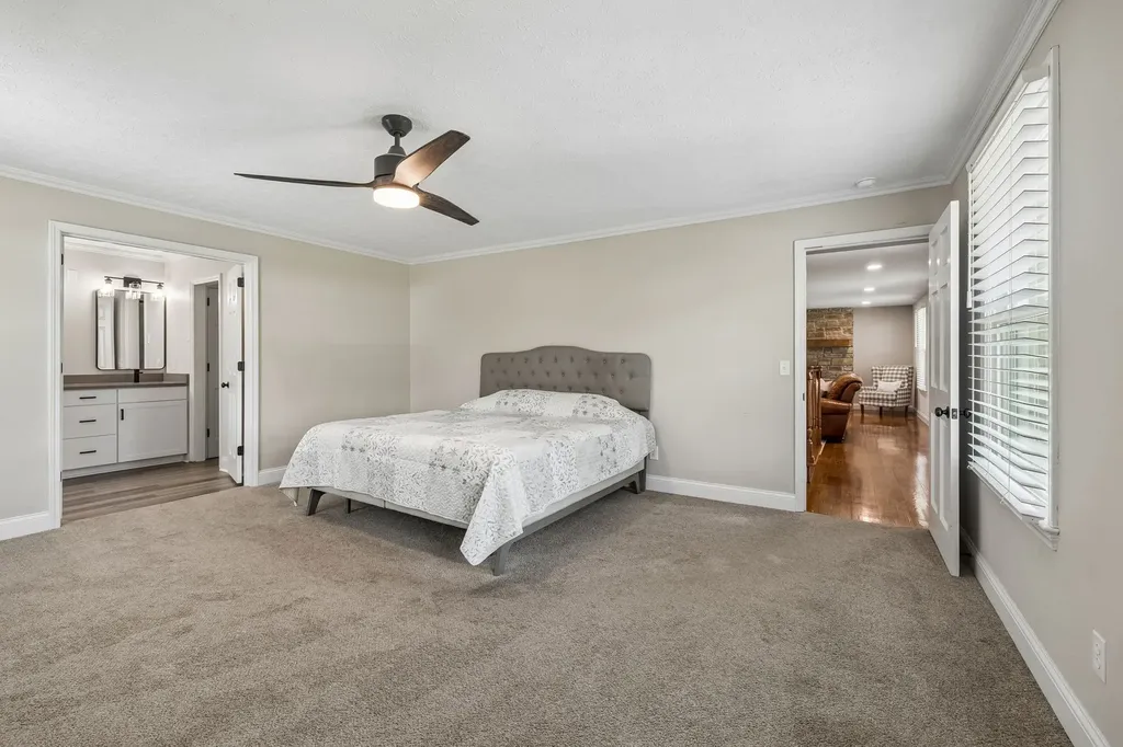 7672 Jones Road White House TN 37188