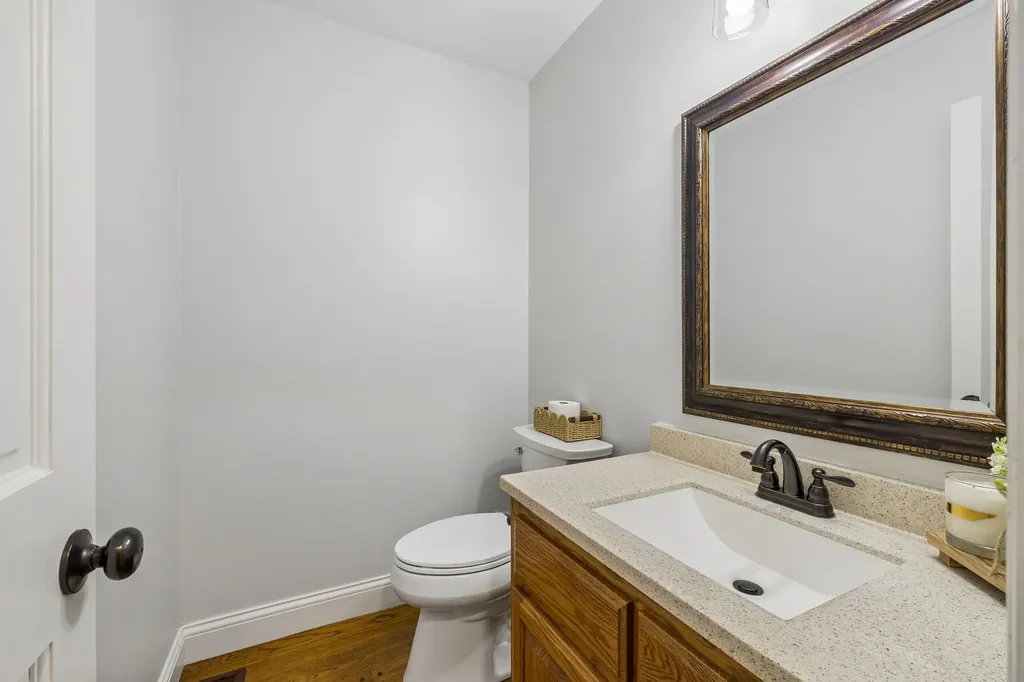 7672 Jones Road White House TN 37188