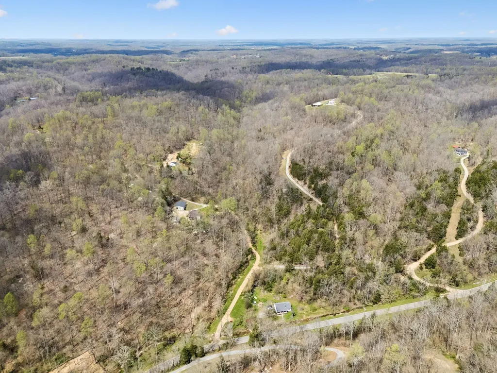 0 Old Highway 31e Westmoreland TN 37186