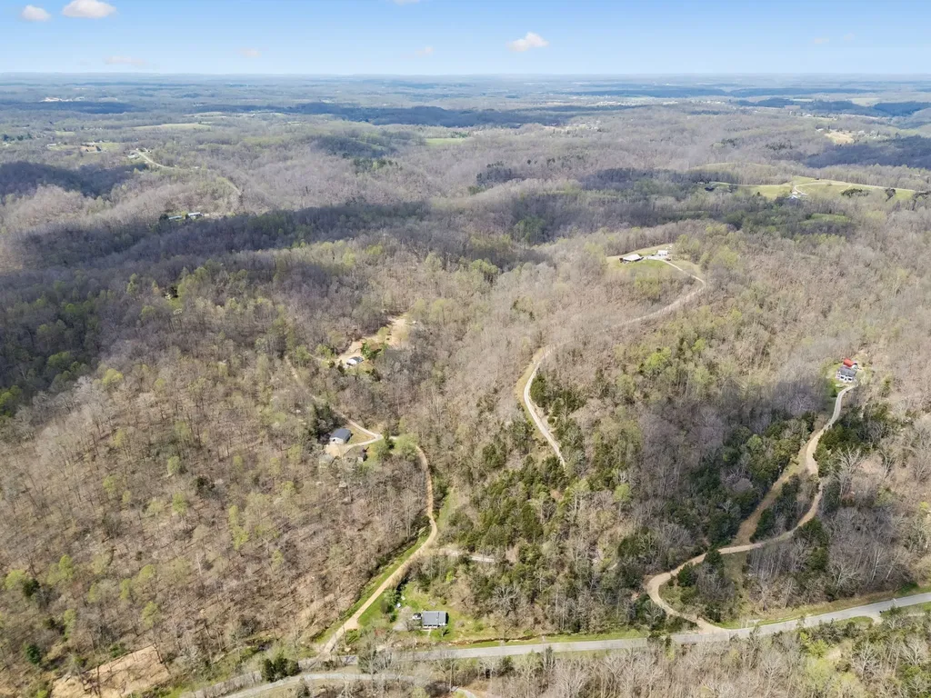0 Old Highway 31e Westmoreland TN 37186