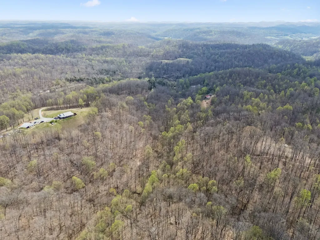 0 Old Highway 31e Westmoreland TN 37186