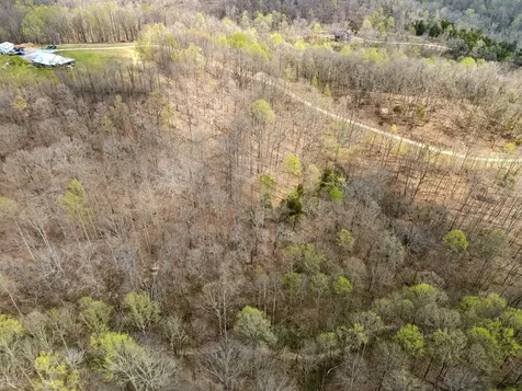0 Old Highway 31e Westmoreland TN 37186
