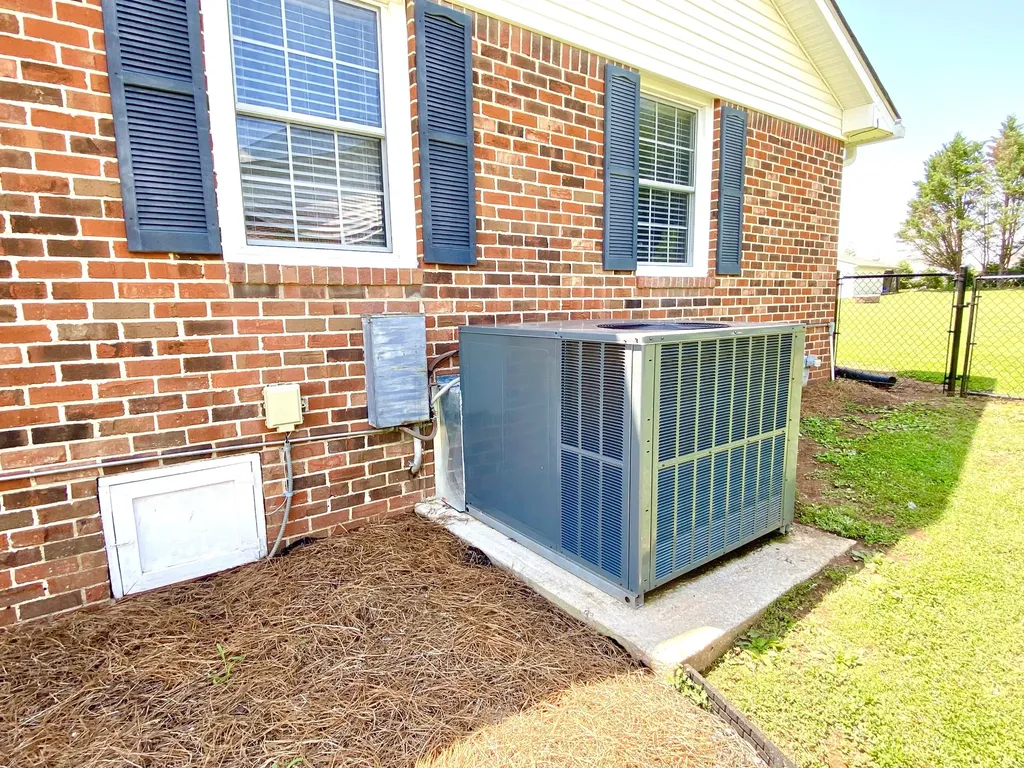 106 Chattin Street Winchester TN 37398