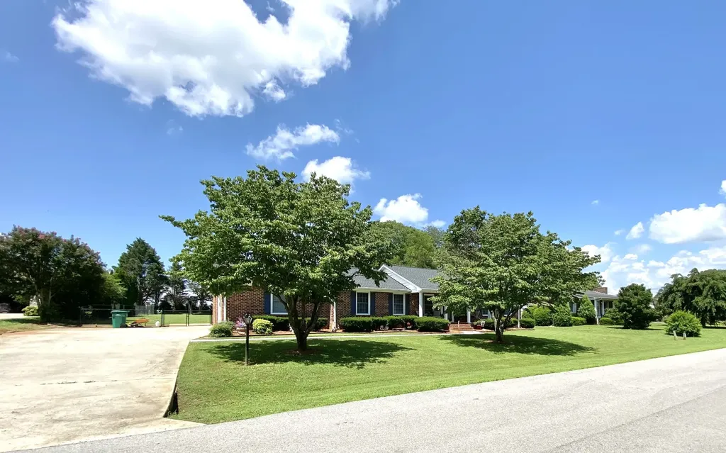 106 Chattin Street Winchester TN 37398