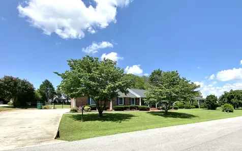 106 Chattin Street Winchester TN 37398