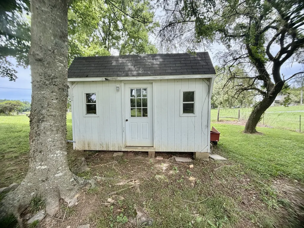 521 Centerville Road Lebanon TN 37087