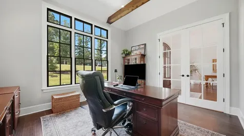 8008 Mountain Laurel Trail Signal Mountain TN 37377