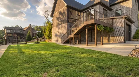8008 Mountain Laurel Trail Signal Mountain TN 37377