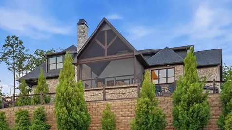 8008 Mountain Laurel Trail Signal Mountain TN 37377