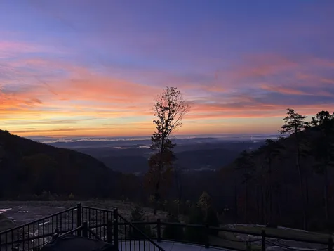 8008 Mountain Laurel Trail Signal Mountain TN 37377