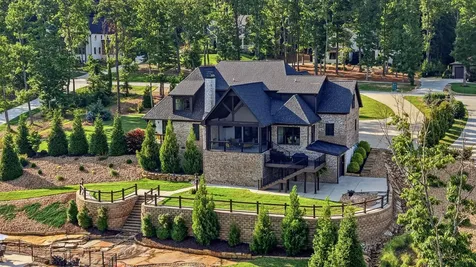 8008 Mountain Laurel Trail Signal Mountain TN 37377