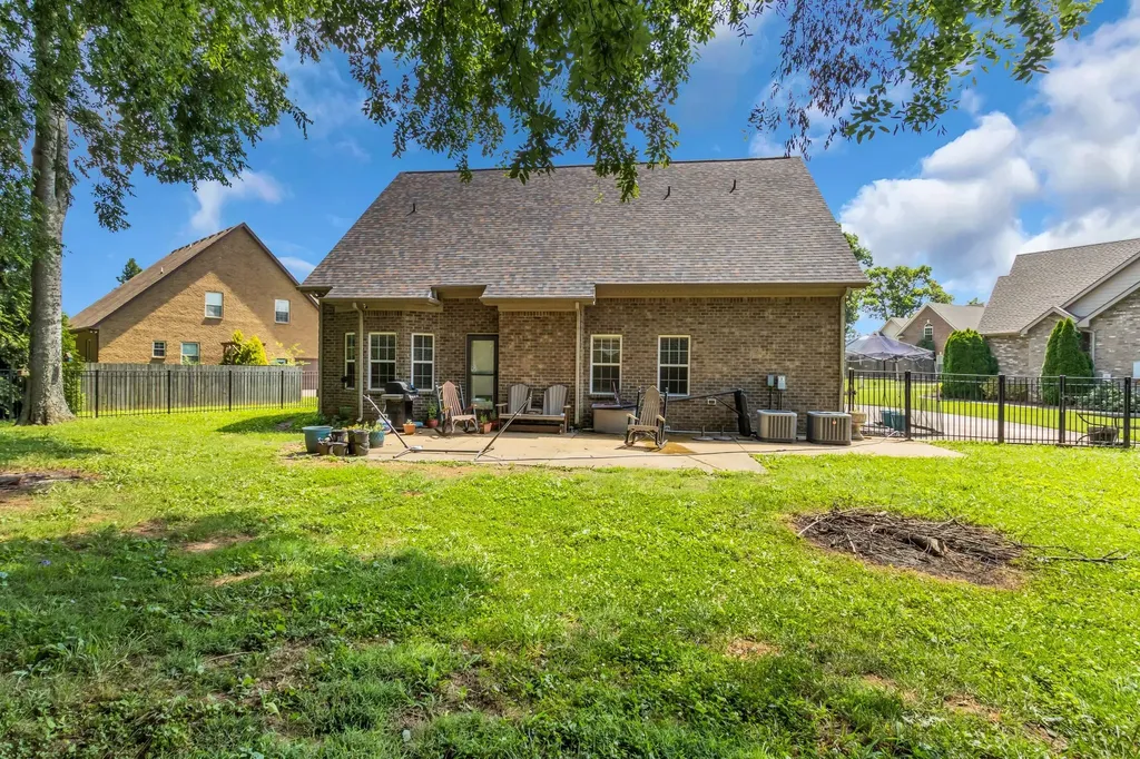 110 Bancroft Court Murfreesboro TN 37129