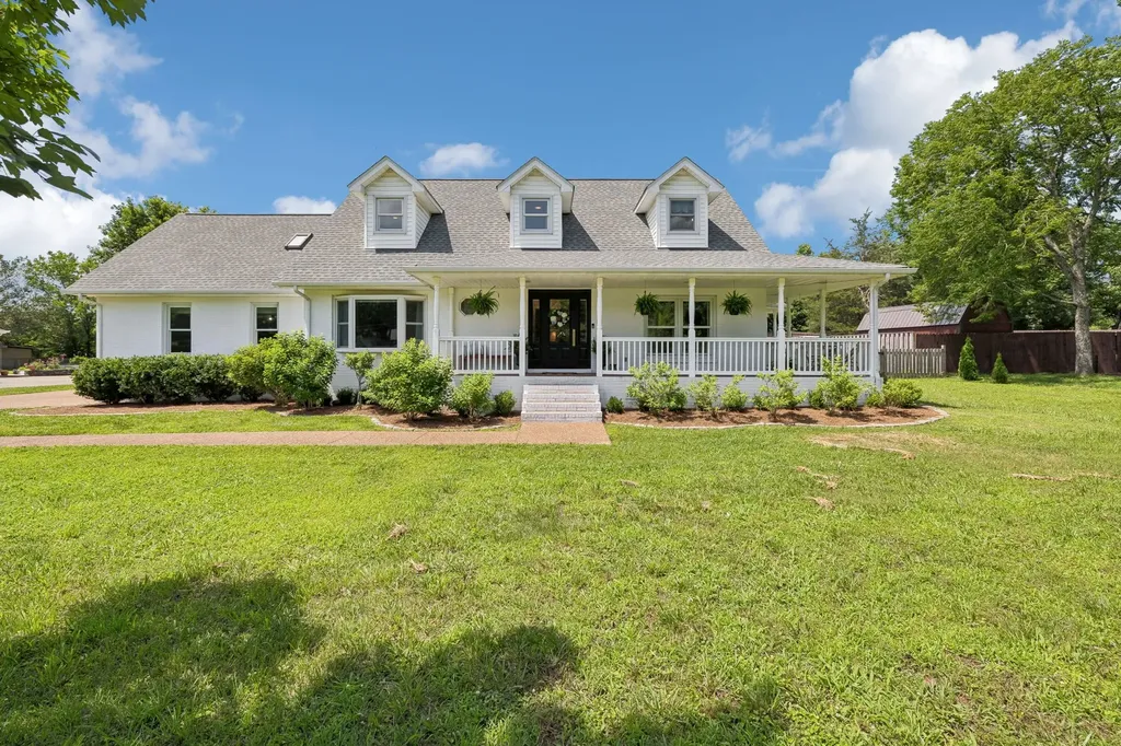 112 Southwinds Drive Hermitage TN 37076