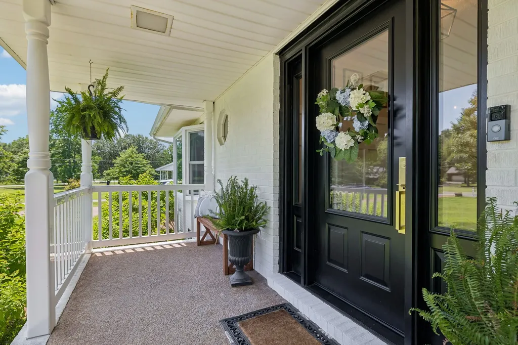 112 Southwinds Drive Hermitage TN 37076