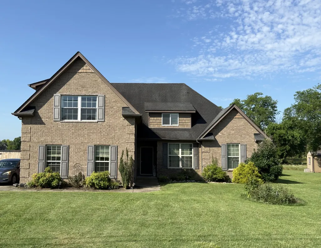 2042 Grandstand Drive Lascassas TN 37085