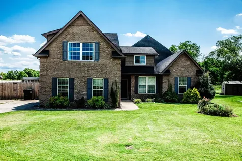 2042 Grandstand Drive Lascassas TN 37085