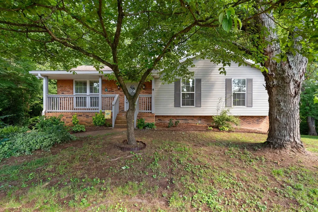 821 Luxemburg Drive Hermitage TN 37076