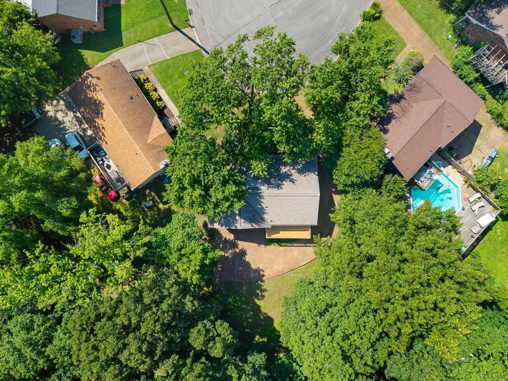 821 Luxemburg Drive Hermitage TN 37076