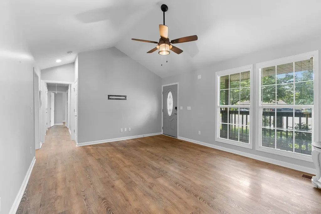 821 Luxemburg Drive Hermitage TN 37076