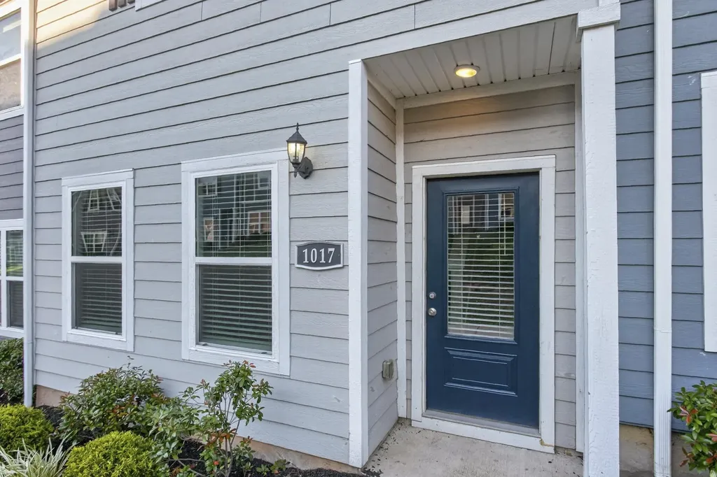 1017 Glen Marcus Drive La Vergne TN 37086