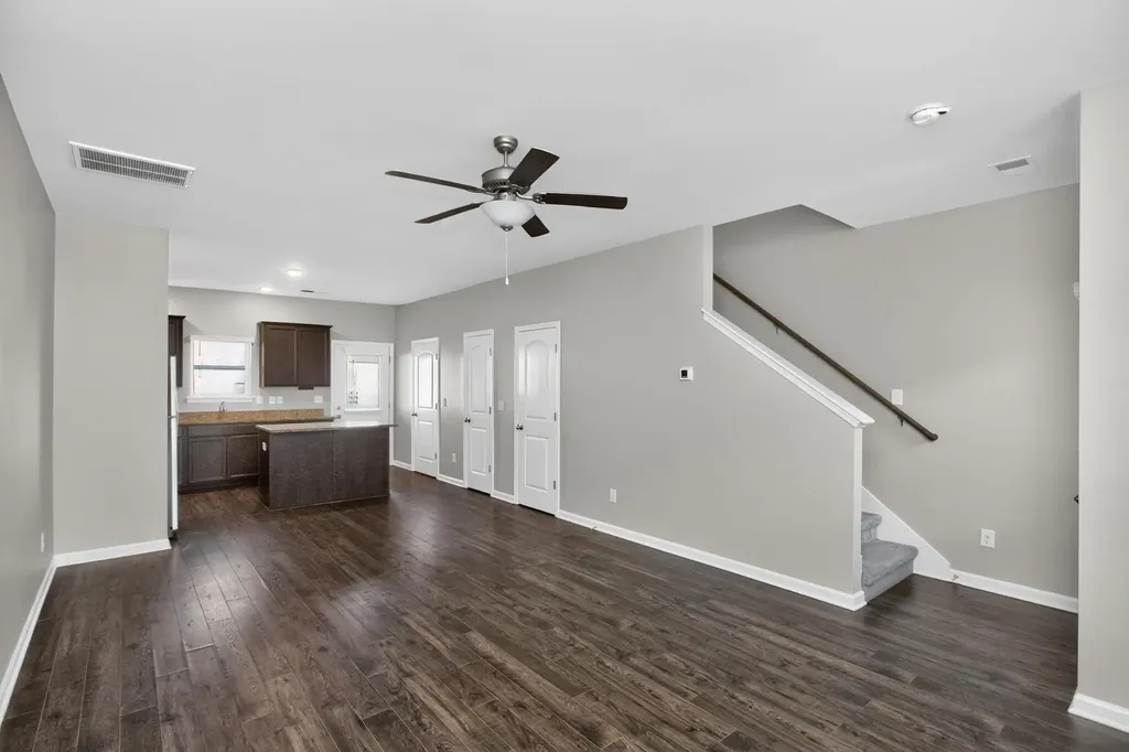 1017 Glen Marcus Drive La Vergne TN 37086