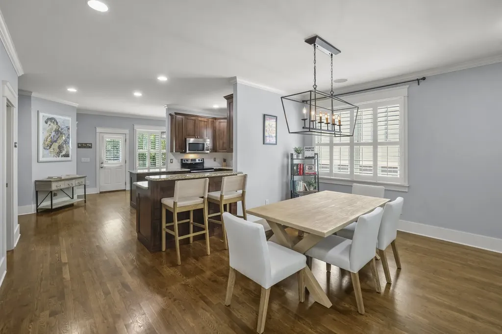 2500B 9th Ave, S Nashville TN 37204