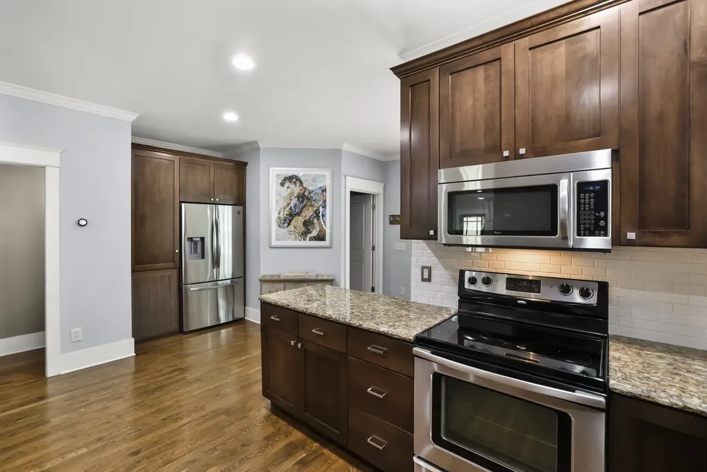 2500B 9th Ave, S Nashville TN 37204