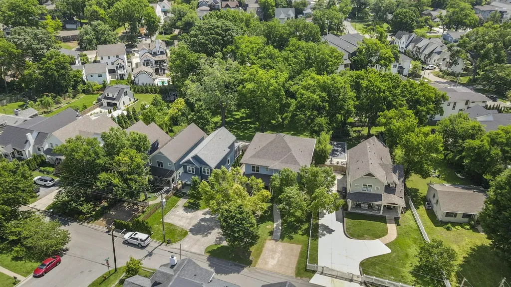 2500B 9th Ave, S Nashville TN 37204