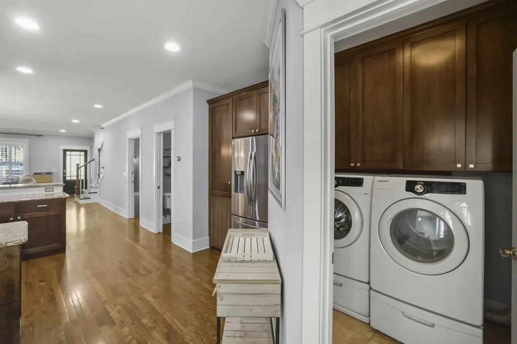 2500B 9th Ave, S Nashville TN 37204