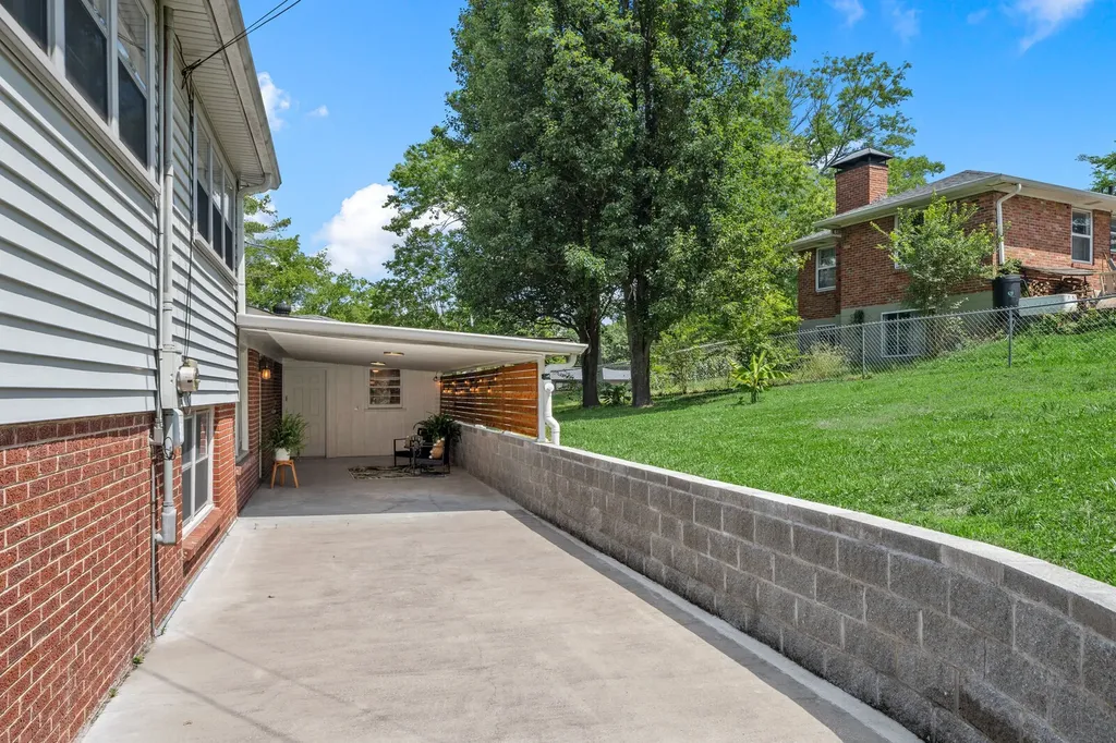 201 Bermuda Drive Nashville TN 37214