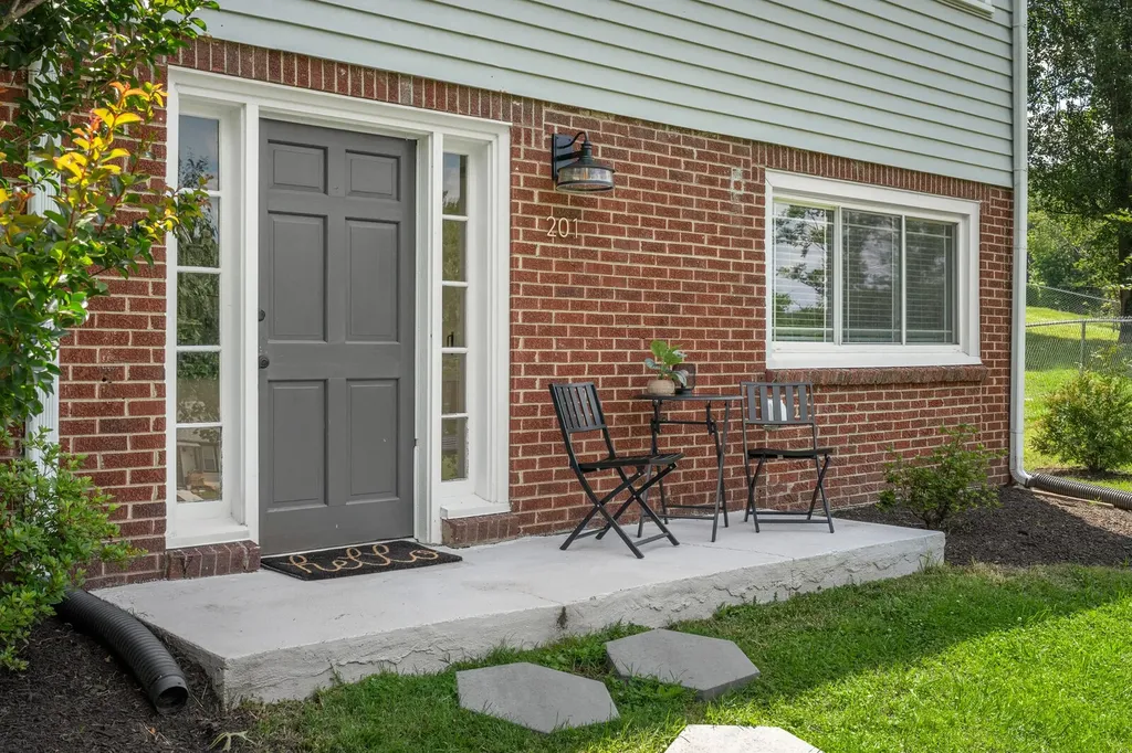 201 Bermuda Drive Nashville TN 37214