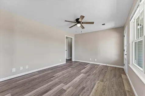 1647 Hannibal Drive Oak Grove KY 42262