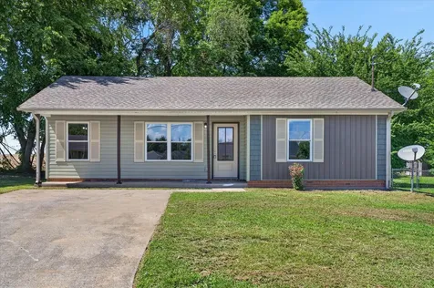 1647 Hannibal Drive Oak Grove KY 42262