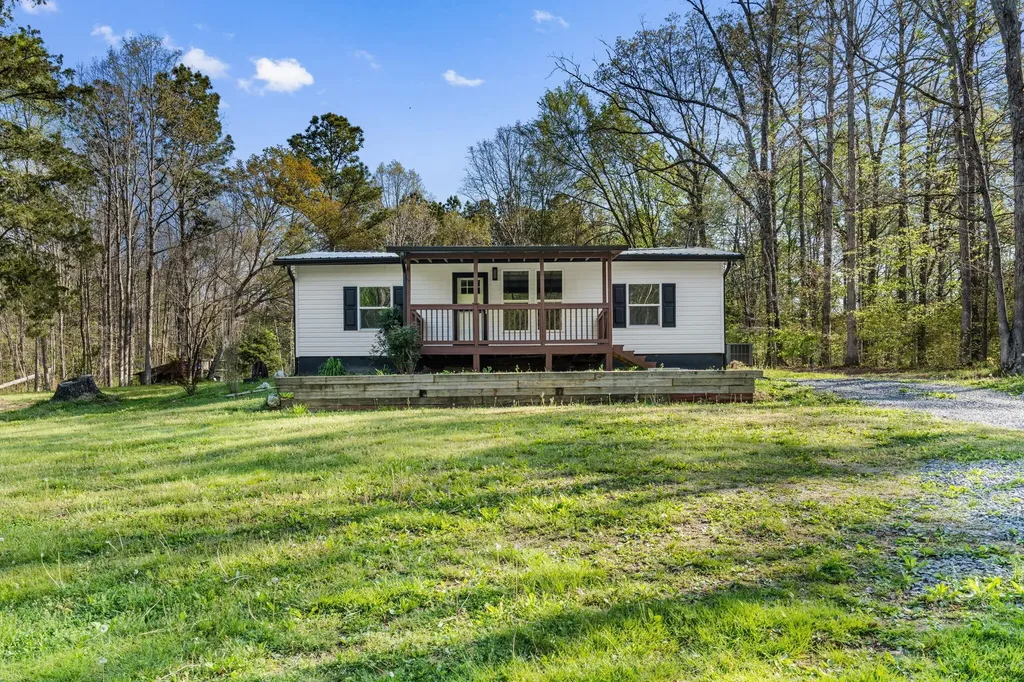 465 Old Horton Road, SE Cleveland TN 37323